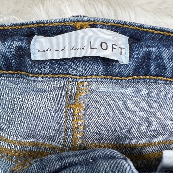 Loft Cuffed Denim Mid-Rise Shorts Regular Wash Women’s Sz 2 - Picture 4 of 6